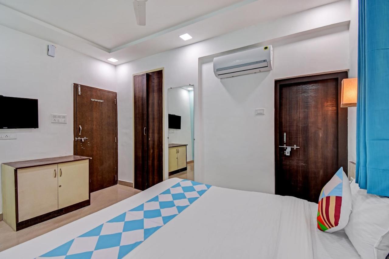 Oyo Home 78047 Alluring Stay Pimpri Pimpri-Chinchwad Екстер'єр фото